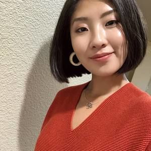 Meet your Posher, Vivian